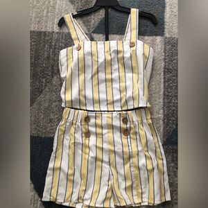 Girls 2 piece set yellow stripes